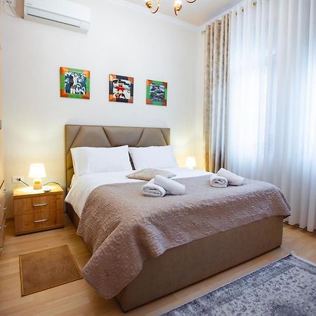Tirana Center Apartment - Zogu I Boulevard Εξωτερικό φωτογραφία